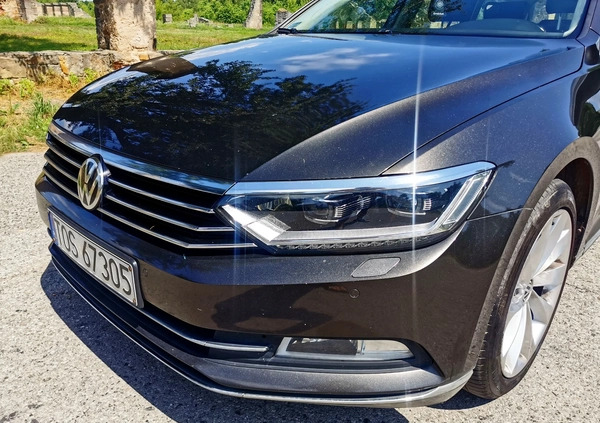 Volkswagen Passat cena 55500 przebieg: 243000, rok produkcji 2016 z Kartuzy małe 379